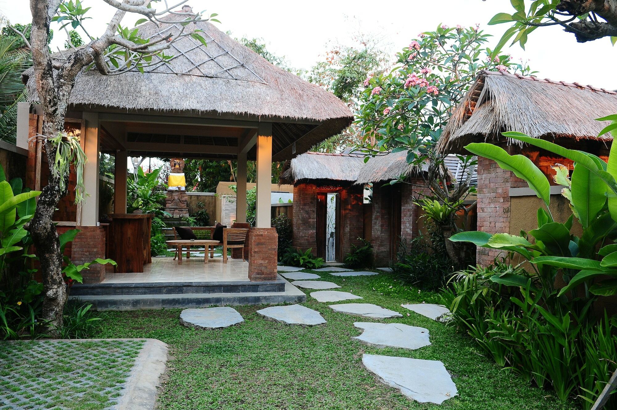 Letung Sanctuary Ubud Sukawati  Bagian luar foto